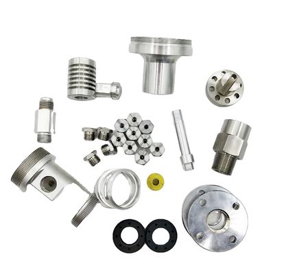 Capacità del materiale in ottone Parti della macchina di tornitura CNC per prestazioni durature