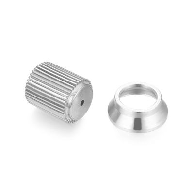 Capacità del materiale in ottone Parti della macchina di tornitura CNC per prestazioni durature