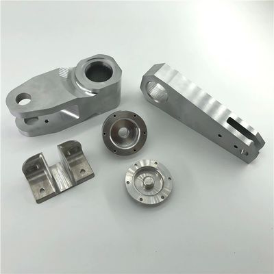 Capacità del materiale in ottone Parti della macchina di tornitura CNC per prestazioni durature