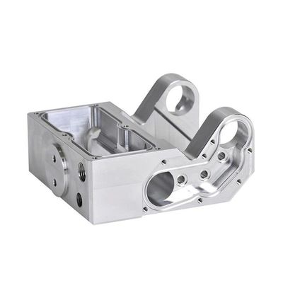 Metalli induriti Parti di lavorazione CNC 5 assi Parti di tornitura per auto in alluminio per prestazioni