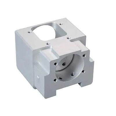 Parti di lavorazione CNC per stampaggio di lamiere di metallo personalizzate con capacità di fusione di precisione