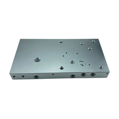 Parti metalliche di lamiere di taglio laser in acciaio inossidabile per tornitura e fresatura CNC di precisione