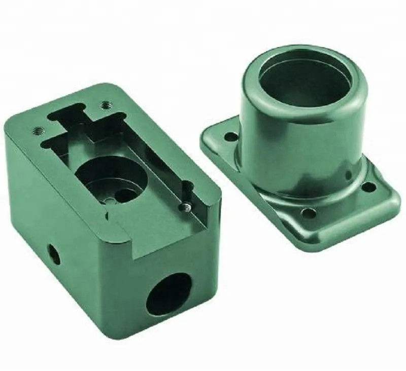 Servizi di lavorazione di parti metalliche su misura con tornitrice CNC e lavorazione CNC a 5 assi